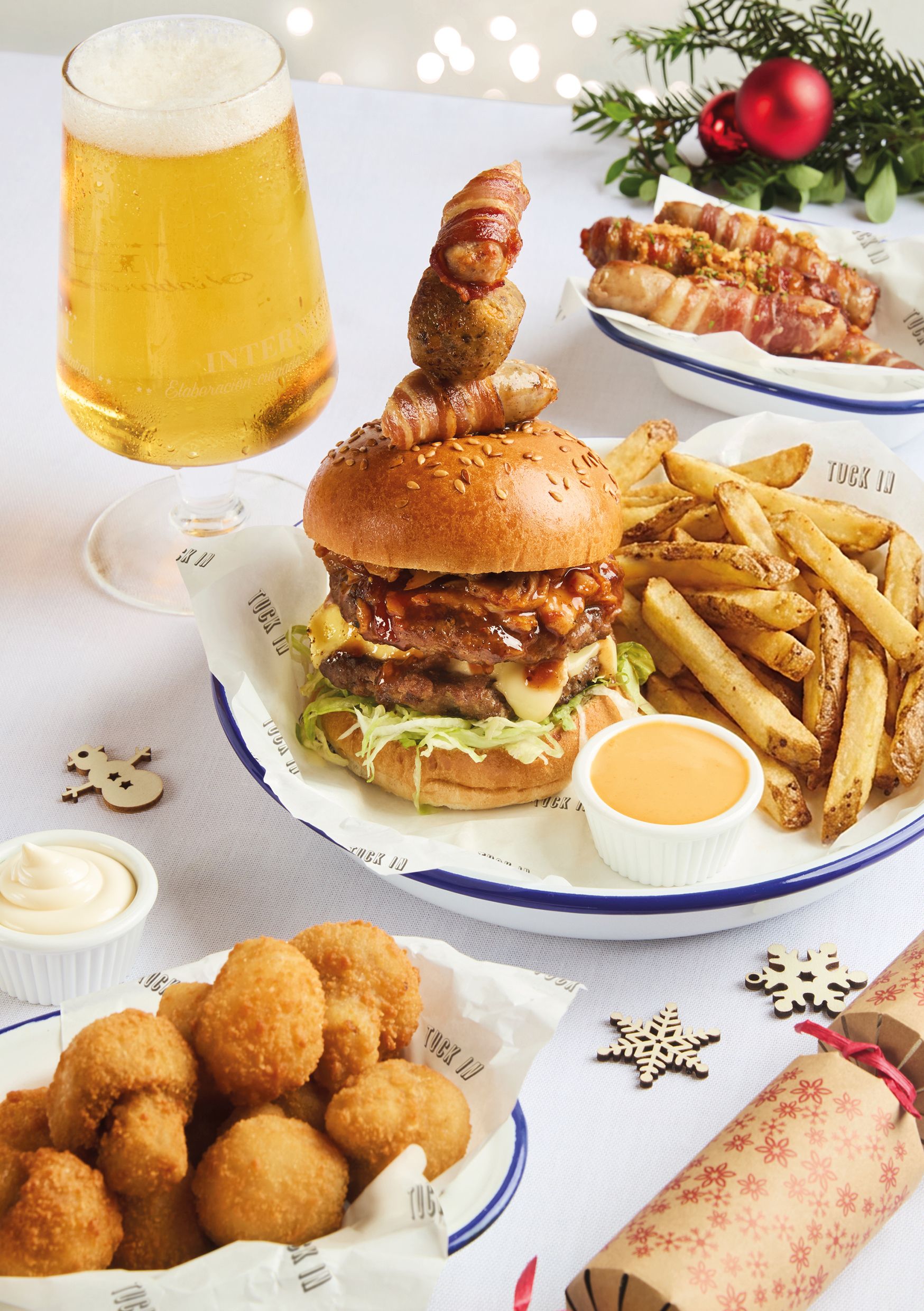 Festive Lunch & Dinner at The Brave Old Oak in Towcester